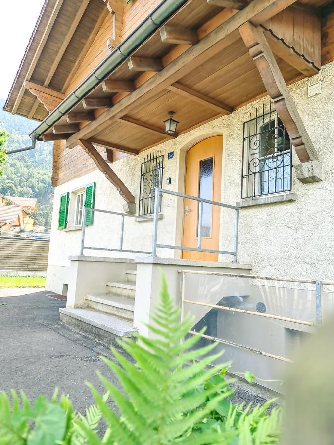 Kreuz Apartment - Aare Jungfrau Ag ヴィルダースヴィル エクステリア 写真