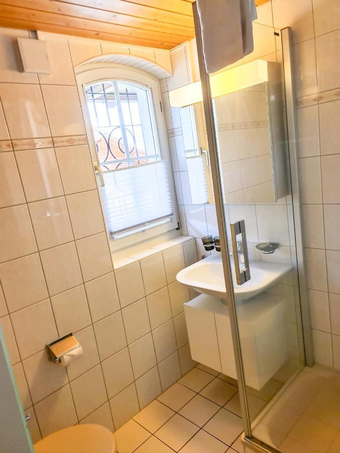 Kreuz Apartment - Aare Jungfrau Ag ヴィルダースヴィル エクステリア 写真